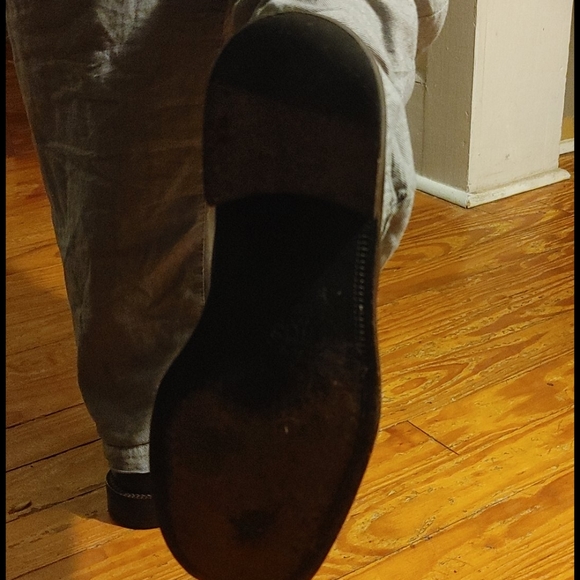 Hugo Boss brown leather loafers. main image 5